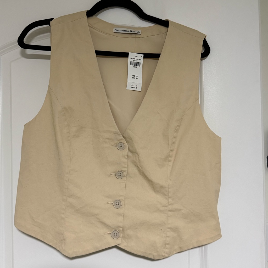 Abercrombie & Fitch Beige Button-Front Women's Vest